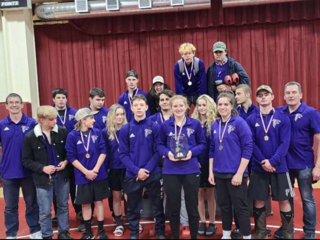 EHS/Crow Wrestling Continues an Impressive Season