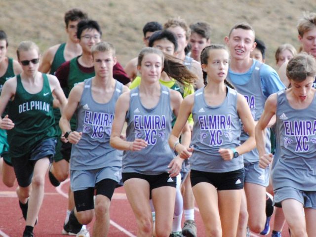 Senior Alyssa Johnson Leads EHS Cross-Country Runners in Latest Meet