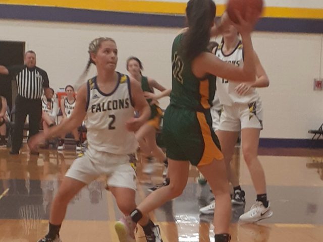 EHS Basketball Kicks Off the Season With Games Against Stayton and Sweet Home