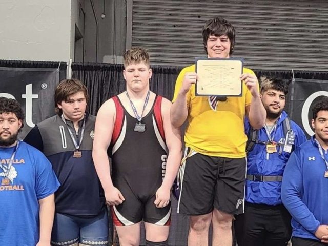 EHS Junior Brett Highburger Brings Home State Wrestling Title