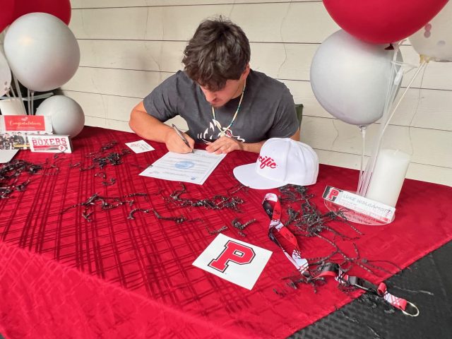 EHS Seniors Luke Wolgamott, Jacob Janeczko Commit to College Teams