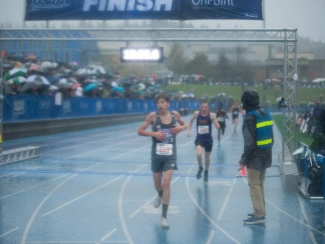 EHS Cross-Country Team Crosses the Season’s Finish Line