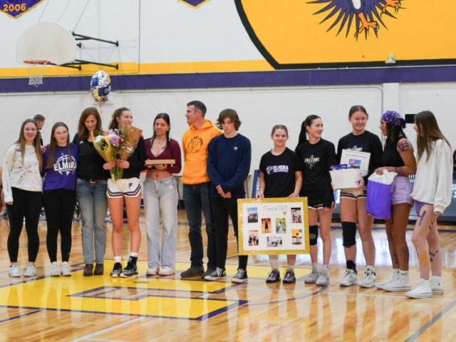 Senior Iris Frome Leads Basketball Team to a Win on Senior Night