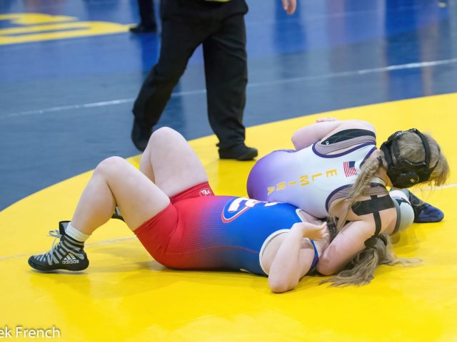 Caetlyn Lillie Places Fourth in Districts for Girls Wrestling, Advances to State